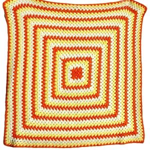 VTG Hand Crocheted Sofa Throw 45x45 Granny‎ Cottagecore Retro